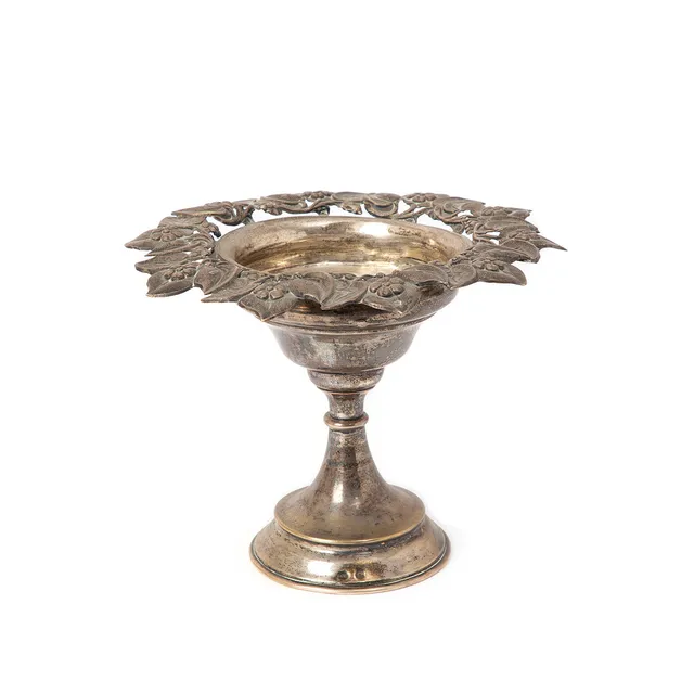 SKÅL PÅ FOT, silver, Österrike/Ungern, troligen tidigt 1900-tal.