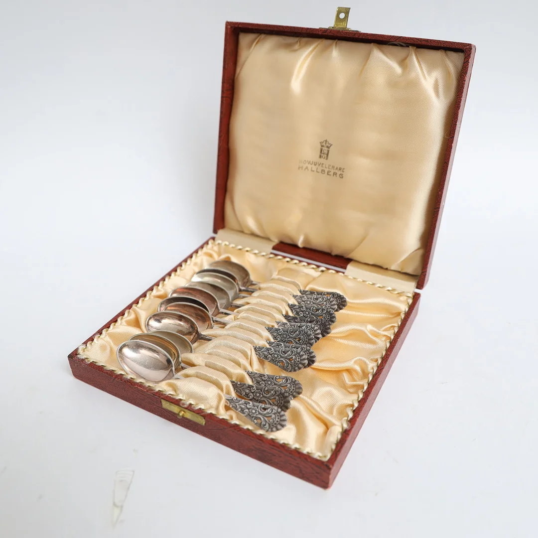 MOCCASKEDAR 11st, silver, Norge. Med genombruten dekor, stämplade. — Silver — Falun Auktionsbyrå