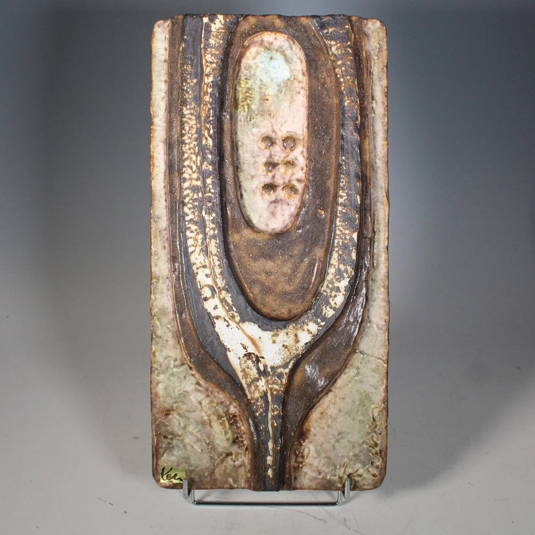 HELMUT FRIEDRICH SCHÄFFENACKER (1921-2010). Wandkeramik, '' Ohne Titel '' der 1970er. — European — Stockholms Auktionsverk Düsseldorf/Neuss