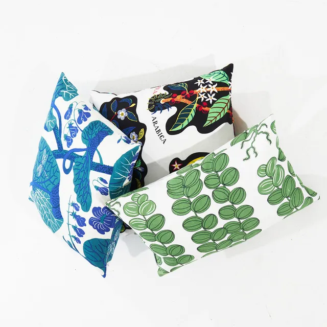 JOSEF FRANK. Kuddar, 3 st, Firma Svenskt tenn, "Drinks", "Celotocaulis", "Aramal", ateljésydda.