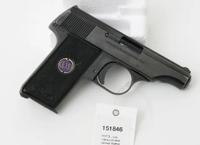 (256) PISTOL, tysk, Halvautomatisk, fabrikat Walther Zella-Mehlis, modell 8, kaliber 6,35mm, tillv.nr 91738A.