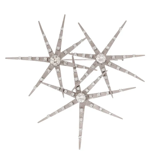 Star-shaped brooch, circa 1960.