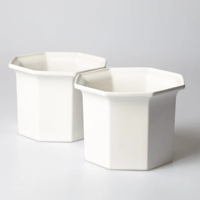 YTTERFODER, 2 st, "Oktavius", Karin Björquist, Gustavsberg, 1970/80-tal.