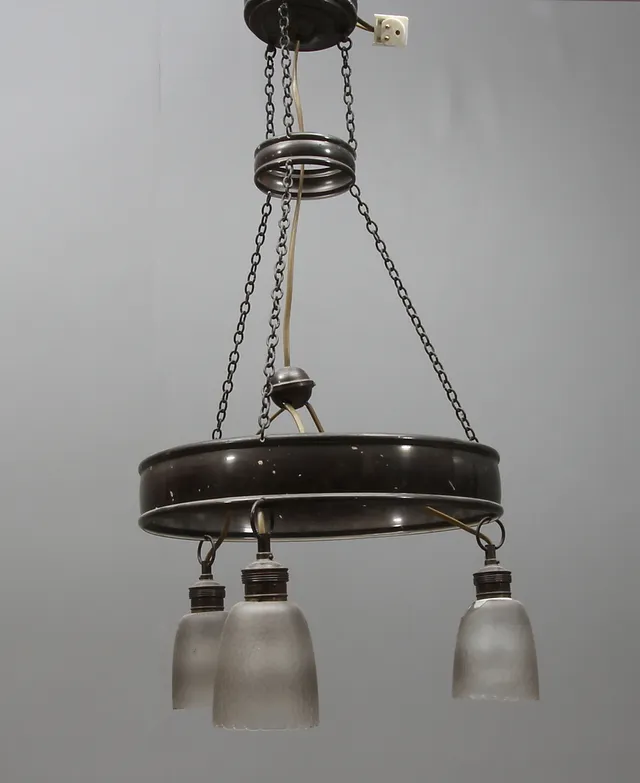 TAKLAMPA, Jugend, 1900-talets början.
