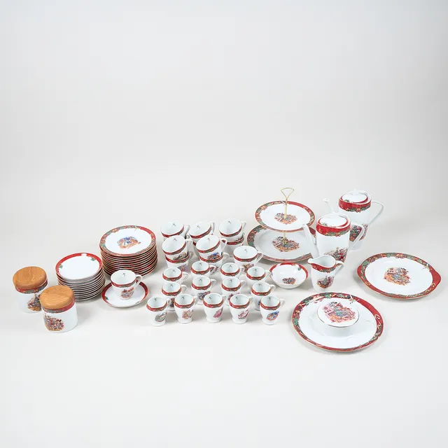SERVIS, 46 delar, Fyrklövern, porslin, design Stefan Lindahl, Disney.