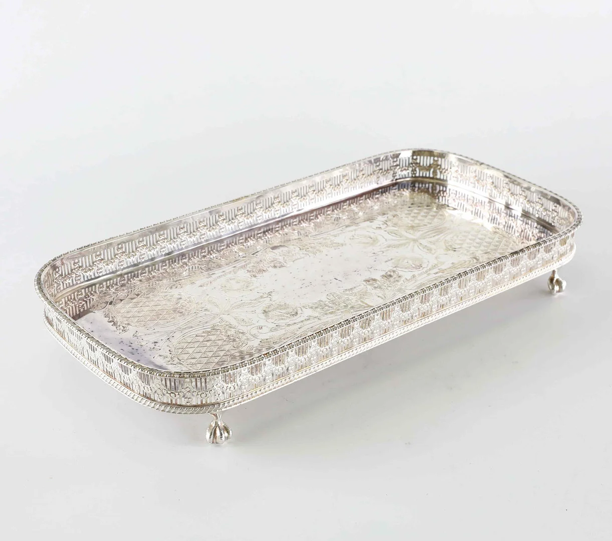 BRICKA, nysilver, Markströms, Sheffield, England, 1900-talets andta hälft. — Silver plated — Hälsinglands Auktionsverk