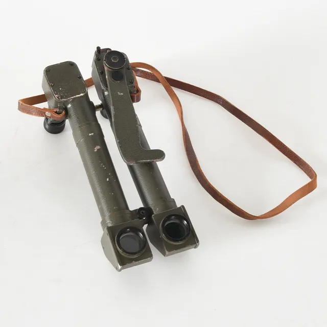 KIKARE / PERISKOP, Huet, Paris, Frankrike "Rabbit Ears", WW1.