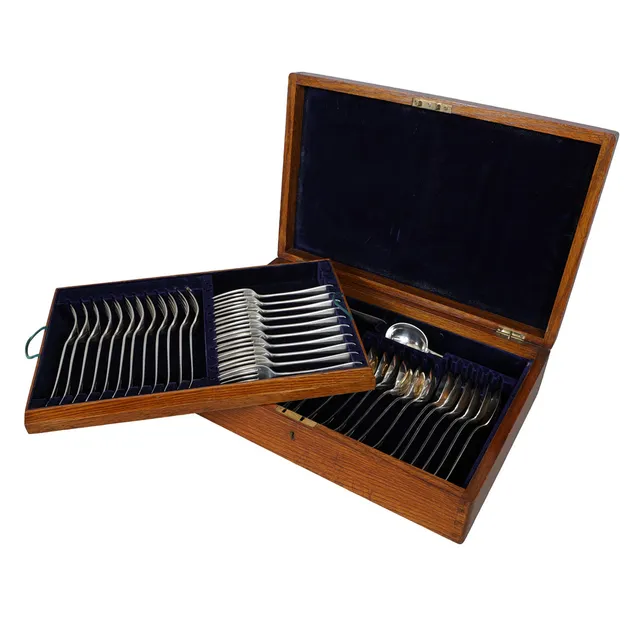 AN EDWARD VII PART CANTEEN OF SILVER CUTLERY.