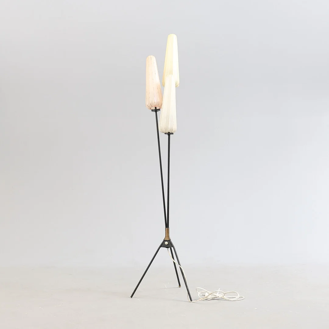 GOLVLAMPA, Trema Industri, Brittatorp, 1900-talets mitt. — Floor lights — Gomér & Andersson Nyköping