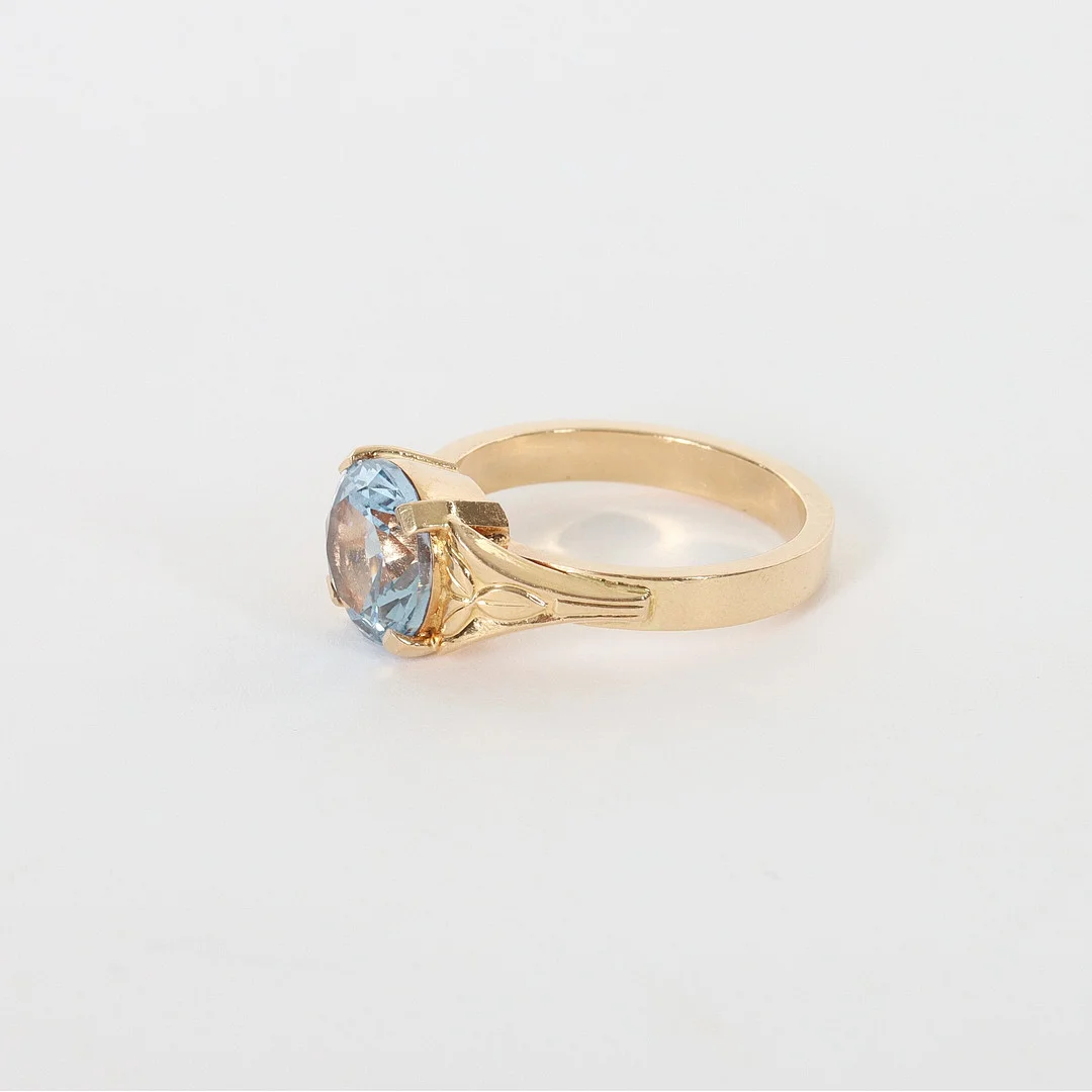 RING MED AKVAMARIN, 18K guld, 1972. — Rings — Auktionsverket Engelholm