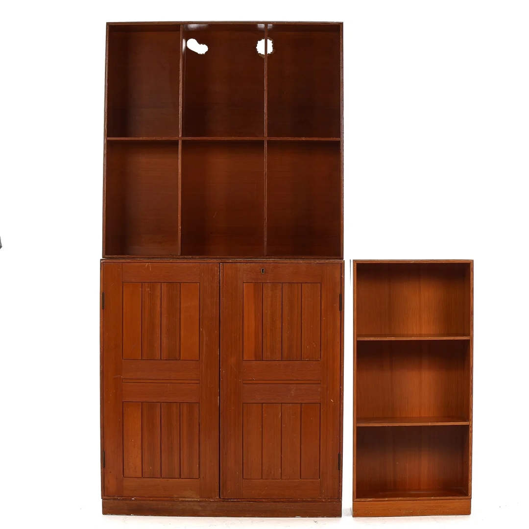 Mogens Koch for Rud Rasmussen: Cabinet and two shelving sections, Oregon pine (3) — Furniture/Cabinets, chests of drawers — Lauritz