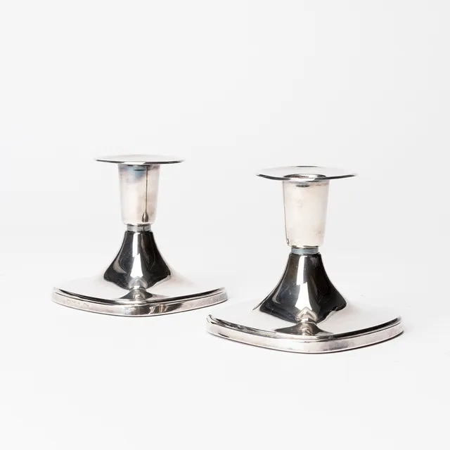 TORE ELDH. LJUSSTAKAR, ett par, silver, Ceson Guldvaru Ab, Göteborg, 1967.