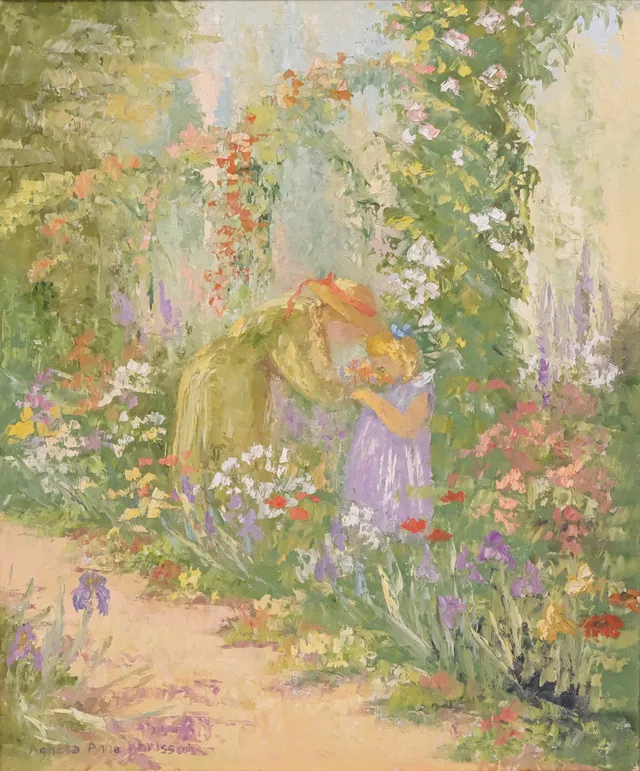 AGNETA AGGE KARLSSON. MOR OCH BARN I BLOMMANDE TRÄDGÅRD, OLJA PÅ DUK.