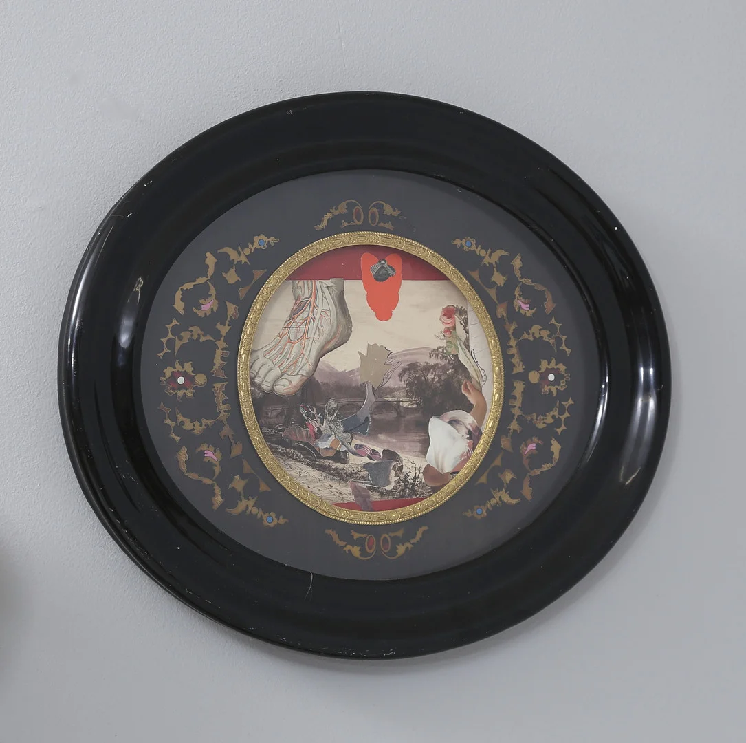 RAGNAR VON HOLTEN. collage, "Gullivers dröm", signerad. — Other — Gomér & Andersson Linköping