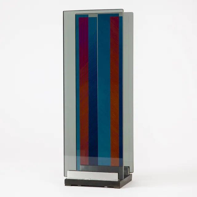 ERIC H OLSON. "Optochromi H-1".