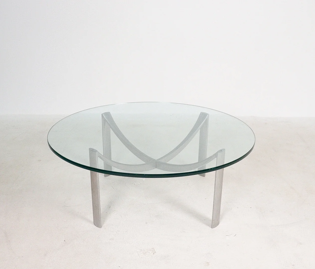 Space Age Coffee Table/Couchtisch, 1970er Jahre. — Tables — Stockholms Auktionsverk Düsseldorf/Neuss