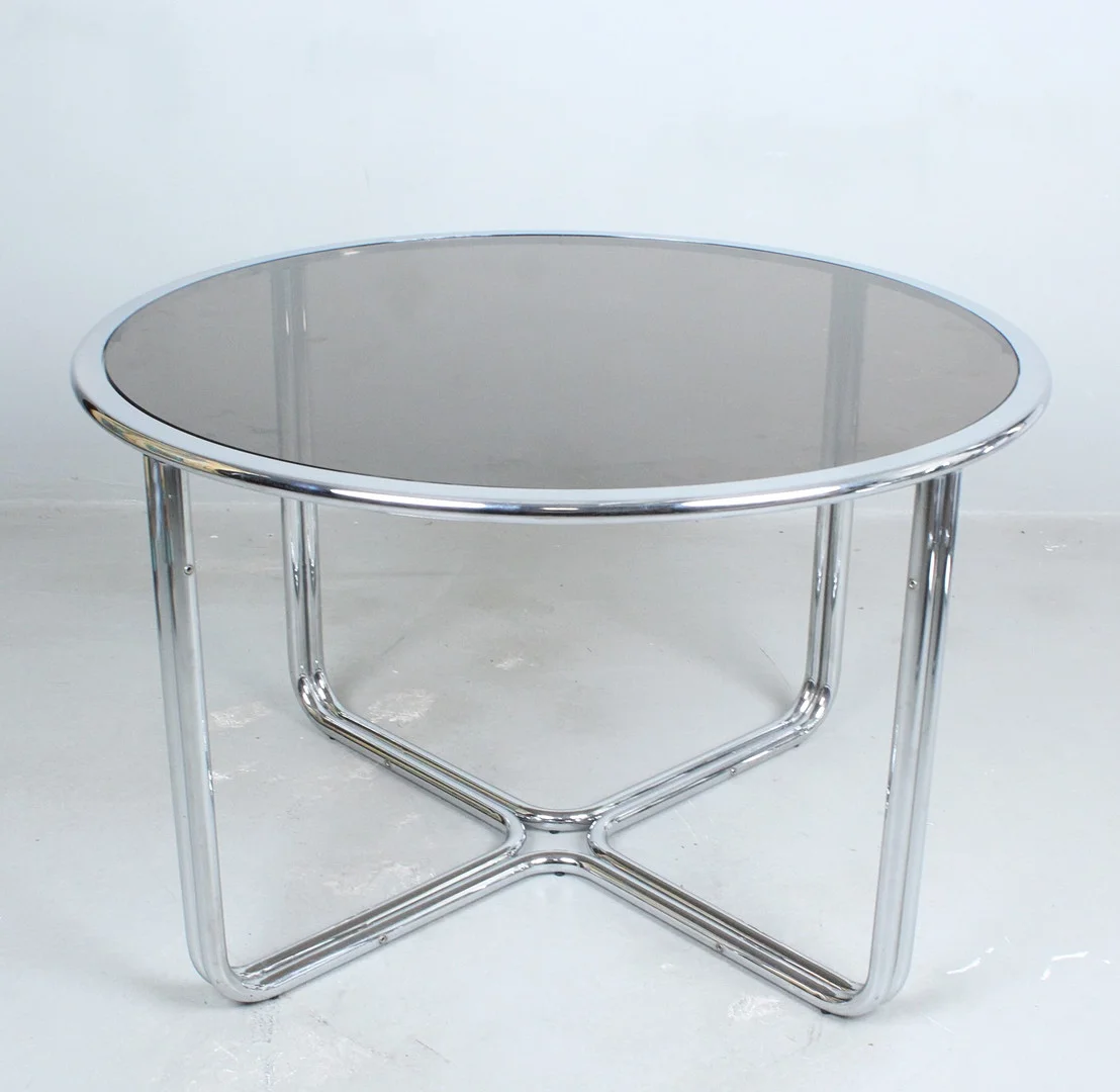 Tisch / Esstisch, 1970er Jahre. — Tables — Stockholms Auktionsverk Düsseldorf/Neuss