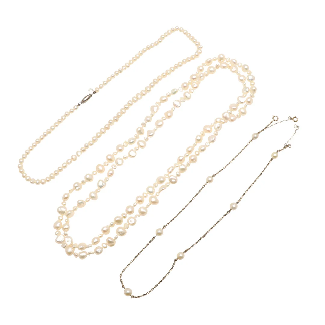 A 9CT GOLD AND CULTURED PEARL NECKLACE AND TWO CULTURED PEARL NECKLACES. — Necklace — Lawrences Auctioneers