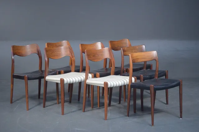 Niels O. Møller, 8 chairs made in rosewood (8)