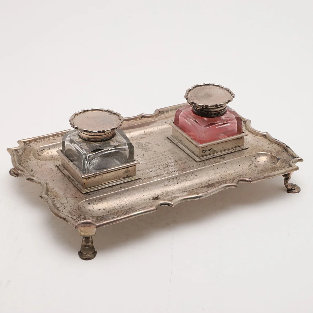 AN EDWARDIAN INKSTAND. — Silver — Lawrences Auctioneers