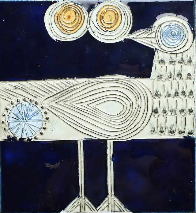 LISA LARSON. Väggrelief, stengods, "Drillsnäppa", Gustavsberg, 1900-tal.
