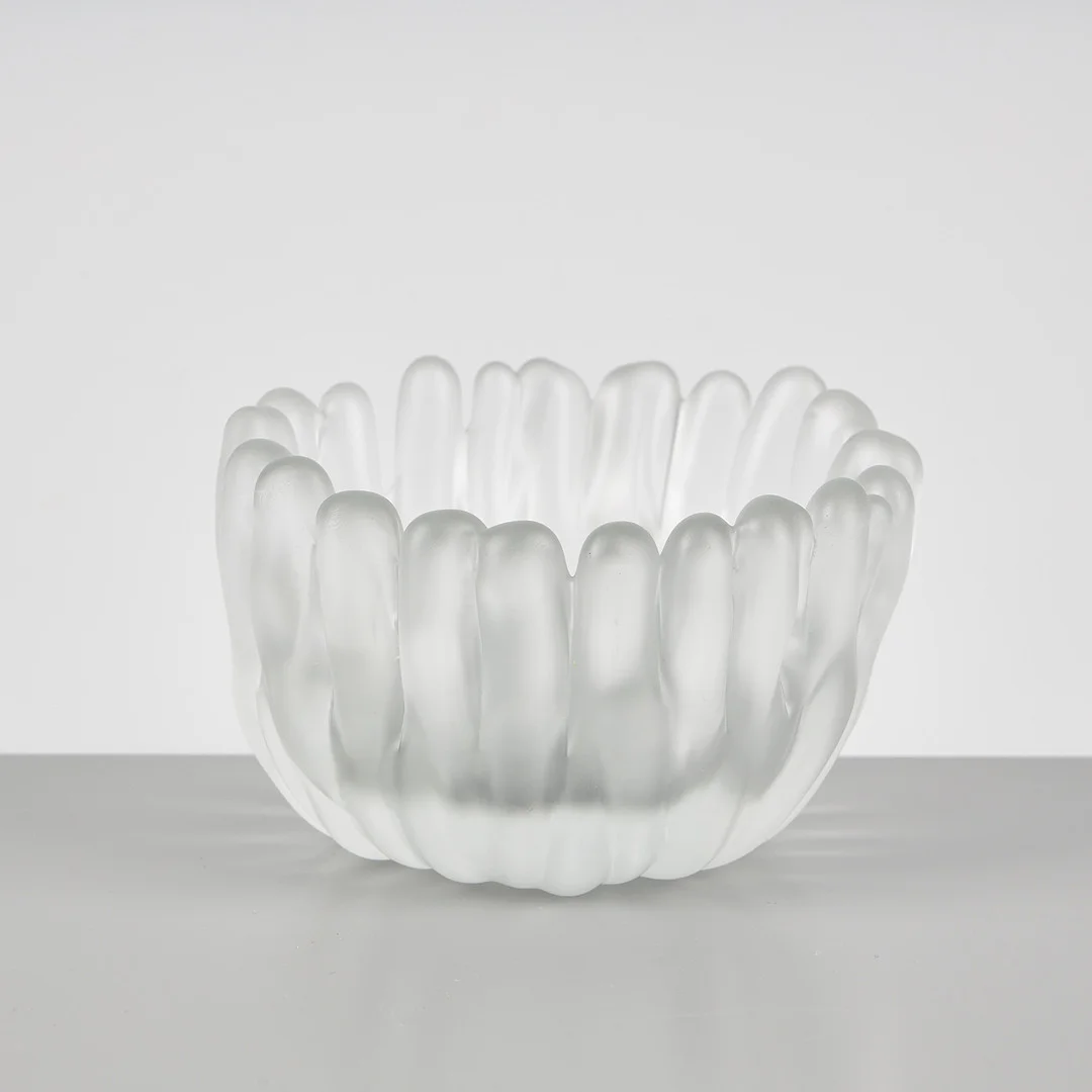 TAPIO WIRKKALA. Vas "Jäkälä "(Renlav), modellnummer 3515, i produktion Iittala 1950-64. — Art glass — Stockholms Auktionsverk Helsinki
