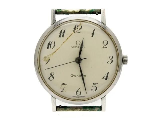 OMEGA, Genève, Cal 601, Serie nr. 25074541, Ref nr. ST 131.018, Boett nr. 131.018, herrur, 31 mm, stål, manuell, plexiglas (skadat), skadad urtavla , ca 1967.