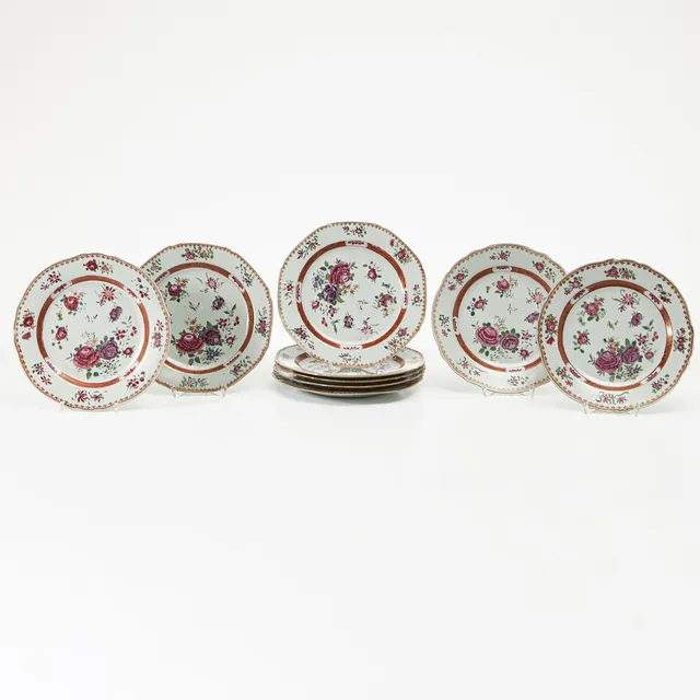 TALLRIKAR, 9 stycken, porslin, Kina, Qianlong (1736-1795).