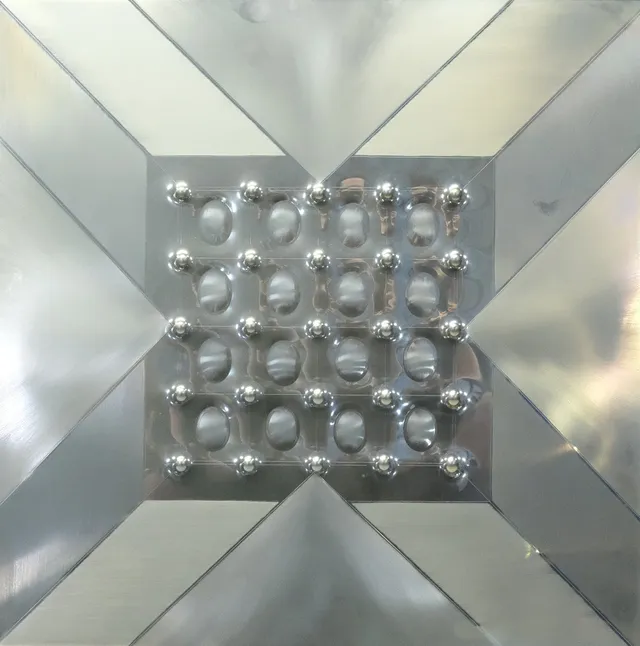 ALEXIUS HUBER. ALUMINIUM RELIEF. OPTISK KOMPOSITION.