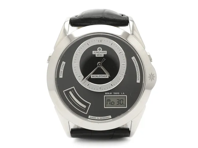JUNGHANS, Mega, Worldtimer, Cal J 615.95, Serie nr. 056/4501, Boett nr. 0489, herrur, 43 mm, analog/digital, quartz, safirglas, läderband, viklås, ca 2005, box, ytterkartong.