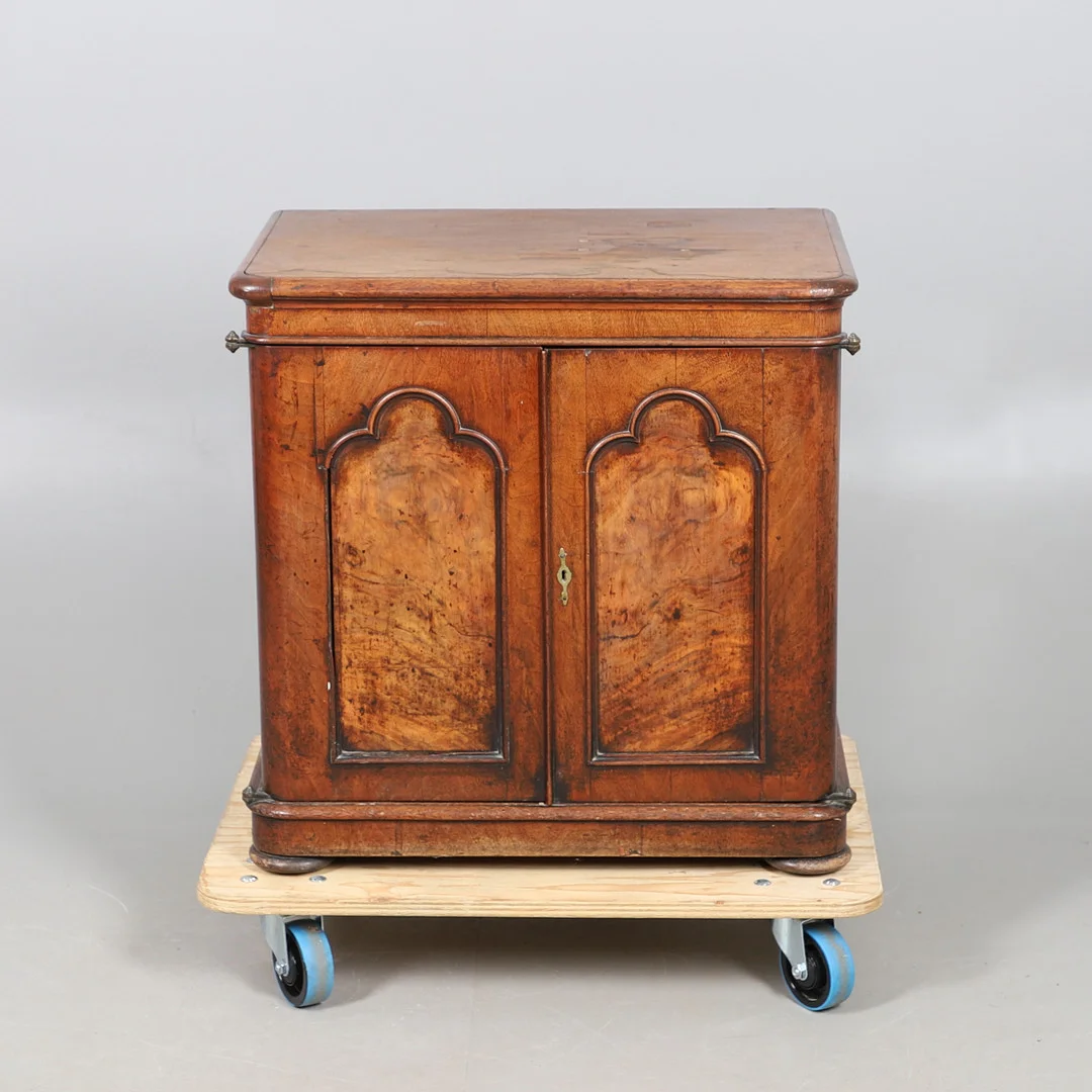 A MAHOGANY GOTHIC CUPBOARD. — Cupboards, Cabinets & Shelves — Lawrences Auctioneers