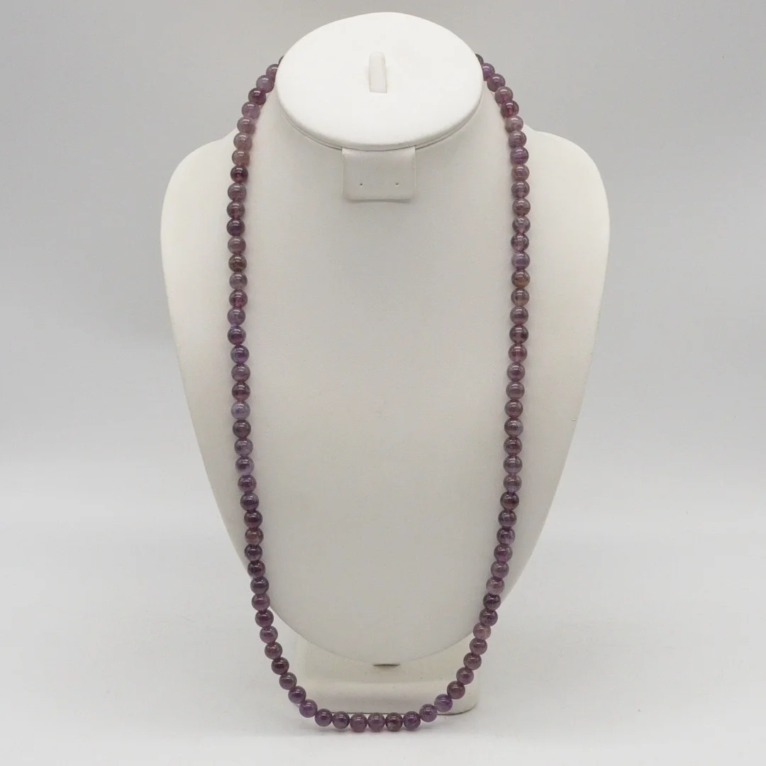 PERLENCOLLIER AUS AMETHYST, POLIERTE PERLEN, ENDLOSKETTE, VINTAGE, CA. 78 CM. — Necklace — Kunst- und Auktionshaus Kleinhenz