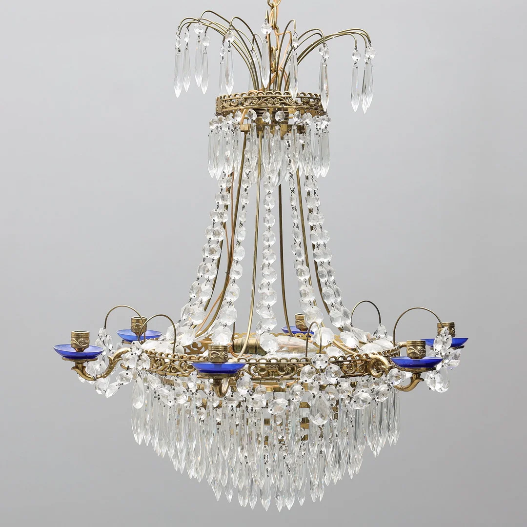 LJUSKRONA, Gustaviansk stil, 1900-tal. — Chandeliers — Auktionsmagasinet Vänersborg