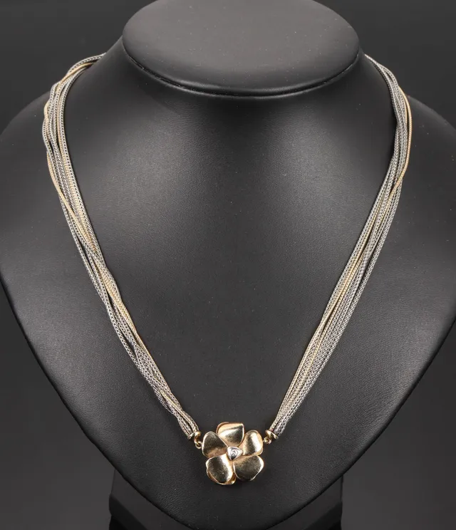 Ole Lynggaard. Large flower lock with gold and silver necklace (2)