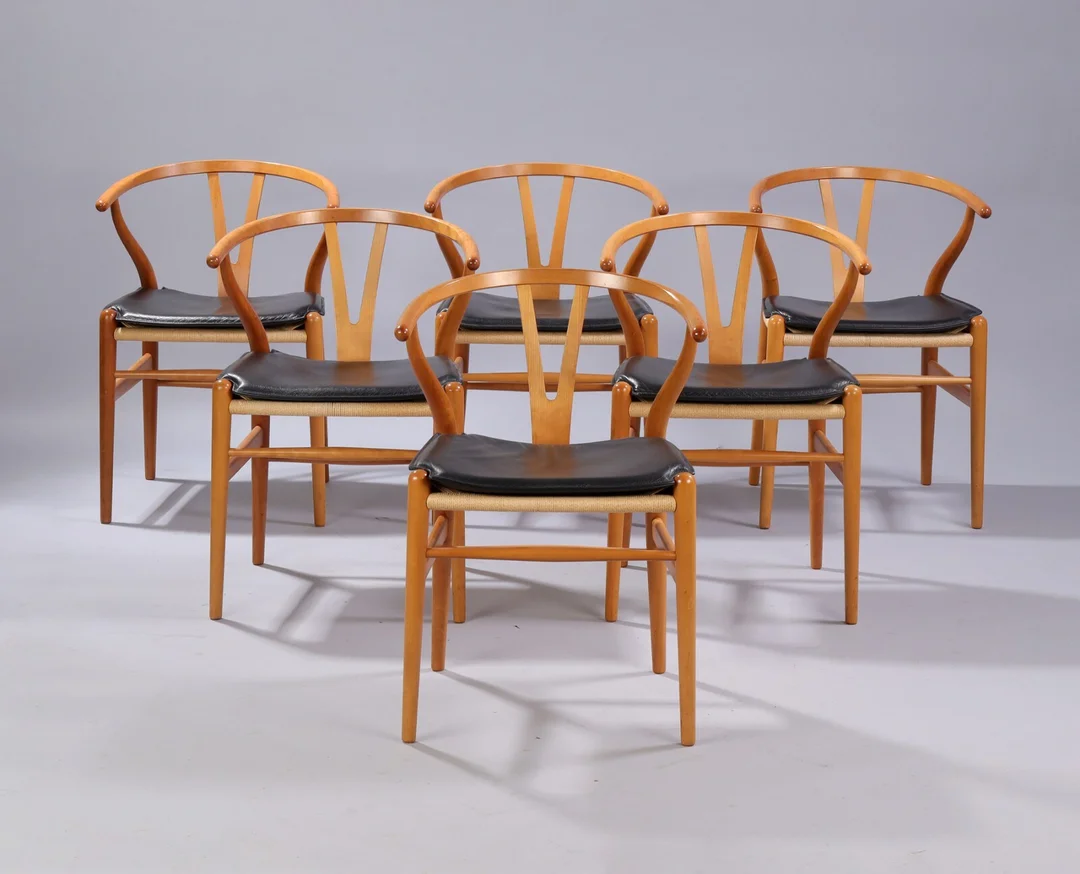 Hans J. Wegner. Six Y-chairs, model CH24 (6) — Furniture/Chairs — Lauritz