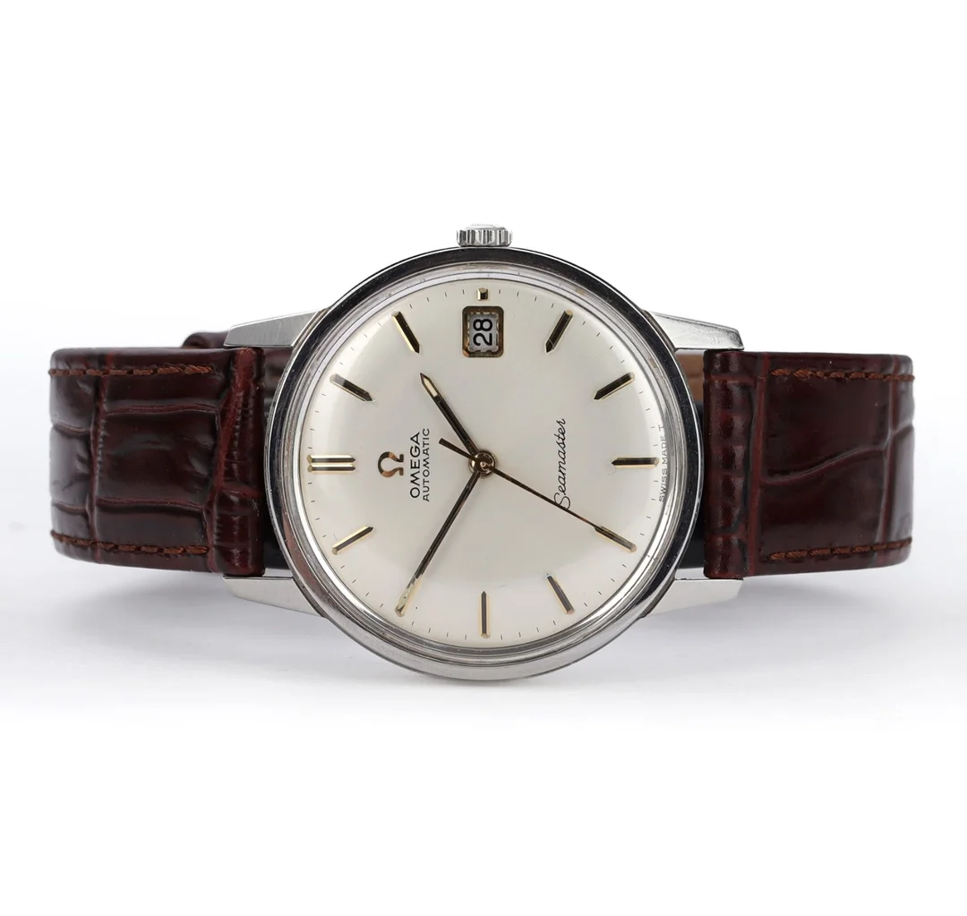Omega Seamaster. Vintage men's watch in steel with light dial, approx. 1967 — Watches and clocks/Men’s watches — Lauritz