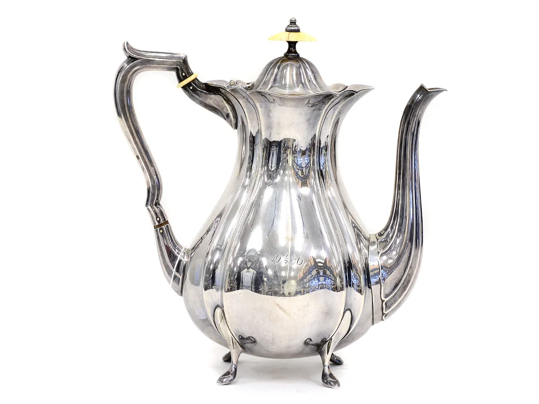 Kaffekanna S830 616,4g höjd:24cm, skadad knopp — Silver/Övrigt — Kaplans