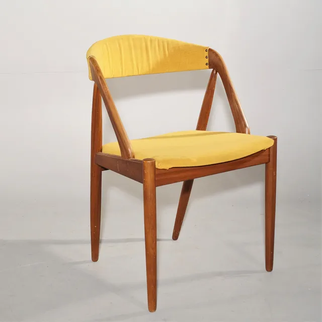 KAI CHRISTENSEN. karmstol, "Pige" T21, Danmark, teak, tygsits.