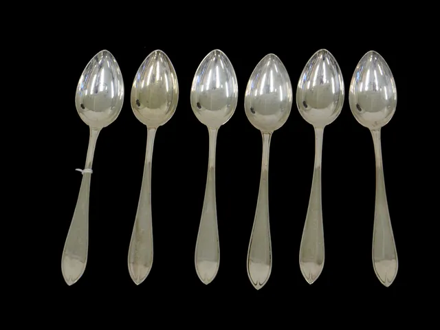 Kaffeskedar 6st silver 80,4g 126mm graverade