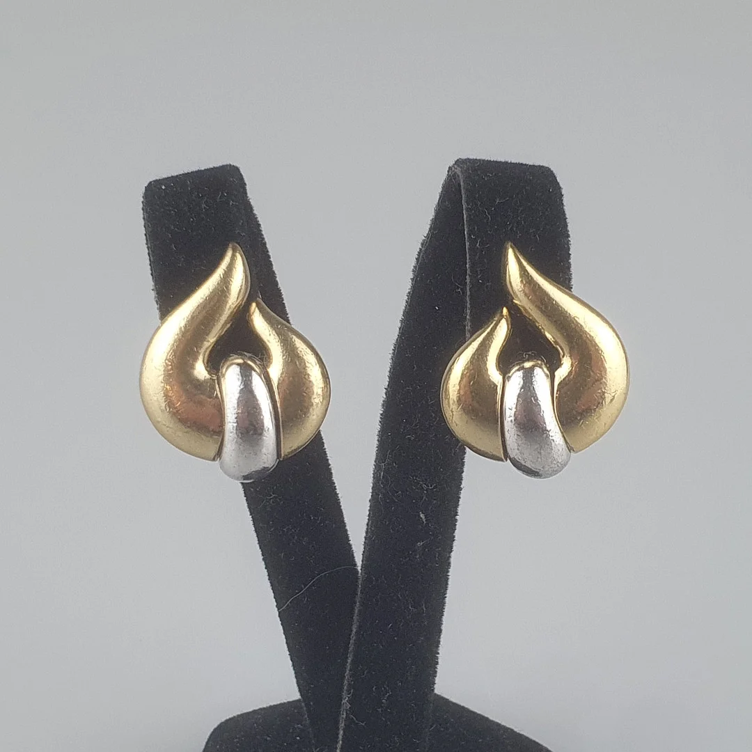 - Ein Paar Vintage-Ohrclips - Henkel & Grosse (Pforzheim). — Earrings — Auktionshaus Blank