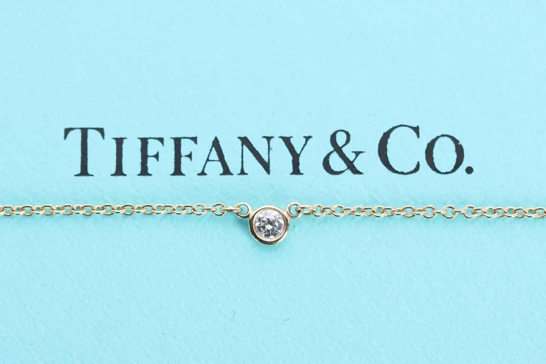 Elsa Peretti for Tiffany & Co. Diamonds by the Yeard Necklace in 18 kt gold with brilliant, approx. — Jewellery/Other jewellery — Lauritz