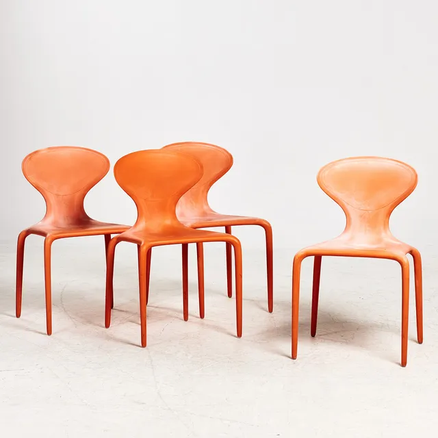 ROSS LOVEGROVE. "Supernatural", stolar 4 st, Moroso London, orangefärgad plast, märkta undertill.