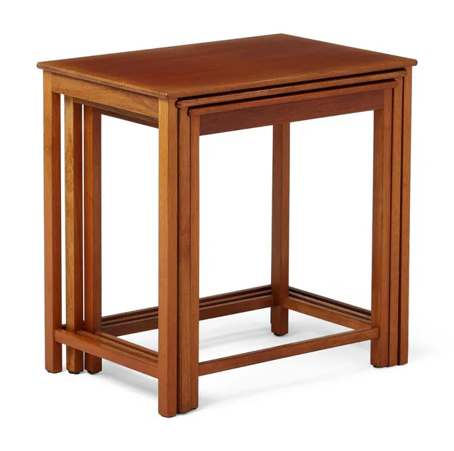 Set of three solid mahogany nesting tables. Made by cabinetmaker Jacob Kjær. H. 53,5/51,5/50 cm. L. 53/49/44 cm. W. 36/33,5/31 cm.