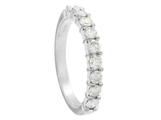 ALLIANSRING, 18K vitguld, briljantslipade dimanter ca 0,45 ctv, R-W/VS-SI, Iduna, Falköping, stl 16 mm, vikt 2,7 g.