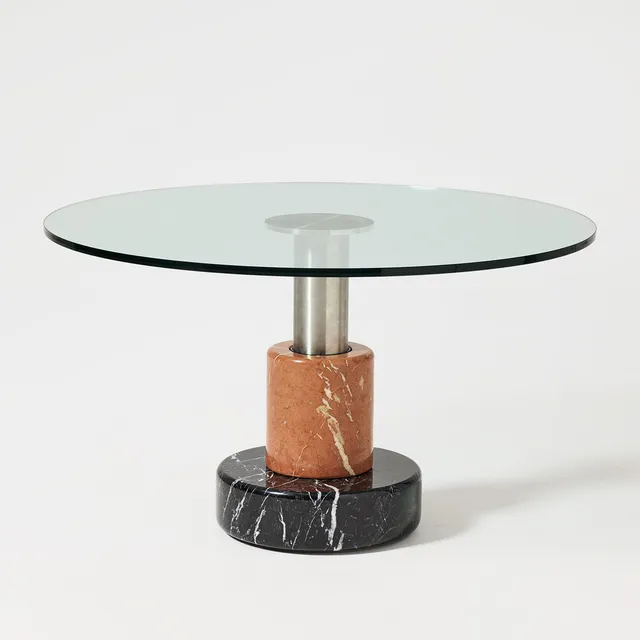 GIOTTO STOPPINO. "Tavolo Menhir", soffbord, 1980-tal, marmor och stål, skiva i glas.