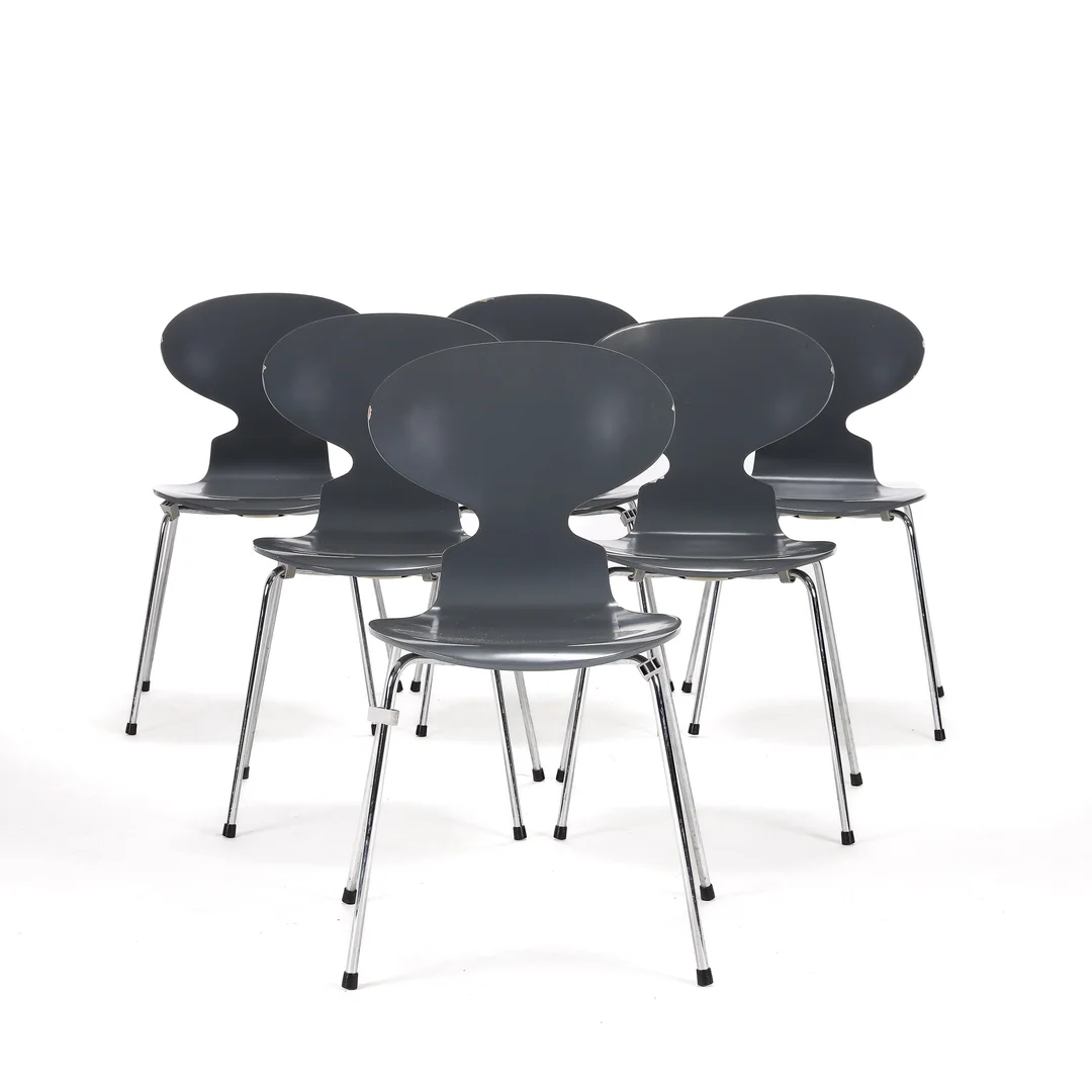 Arne Jacobsen. A set of six chairs, 'The Ant' (6) — Furniture/Chairs — Lauritz