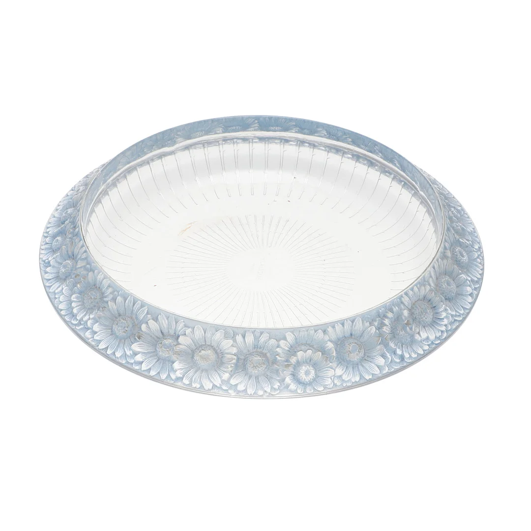 RENÉ LALIQUE. A GLASS BOWL IN THE MARGUERITES PATTERN. — Art glass — Lawrences Auctioneers