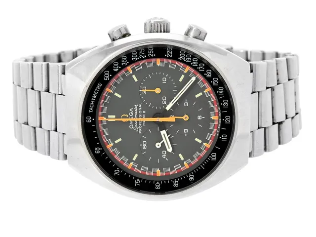 OMEGA, Speedmaster Professional, Mark II (T Swiss Made T), "Tachymetre", s.k. "Racing Dial", Cal 861, Serie nr. 32191791, Ref nr. ST 145.014, Boett nr. 145.014, kronograf, herrur, 41,5 mm, stål, manuell, mineralglas, originallänk, viklås, Ref nr. 1162/173, ca 1971.