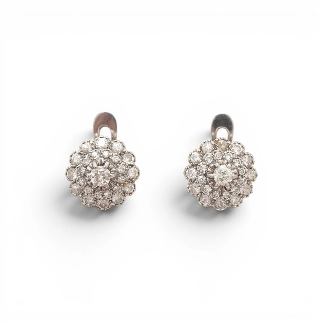 ROCA JEWELRY. Diamond cluster earrings, mid-20th century. — Earrings — Balclis