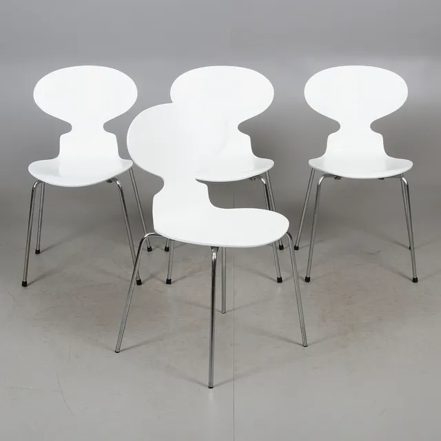 ARNE JACOBSEN. STOLAR, 4 st, "Myran", för Fritz Hansen, 1970-tal.